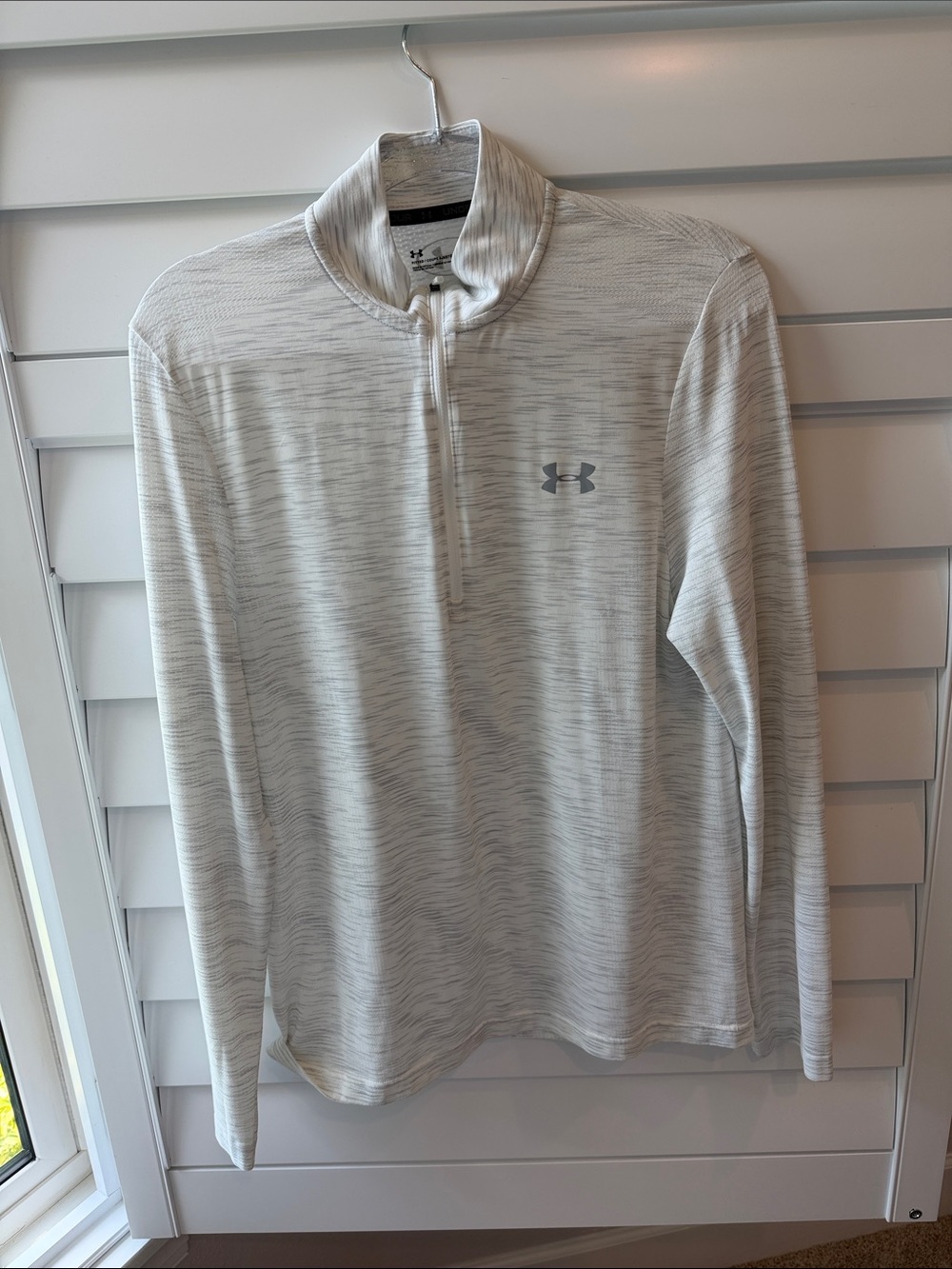 Men’s Under Armour Light Heathered White Quarter-Zip Pullover HeatGear